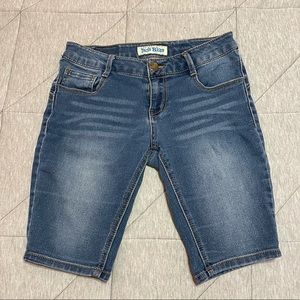Paris blues Bermuda Jean shorts size 5 juniors